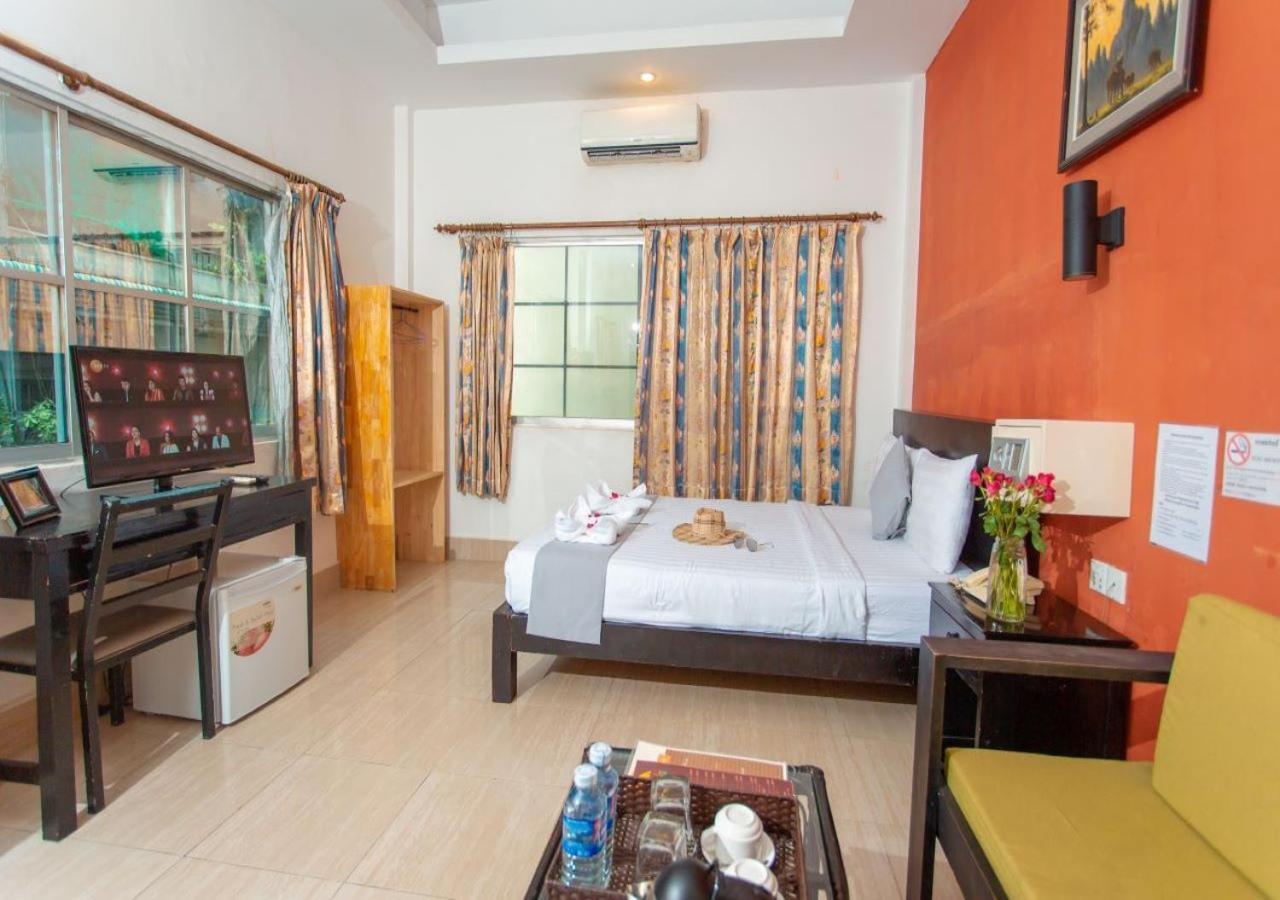 Best Central Point Hotel Phnom Penh Esterno foto