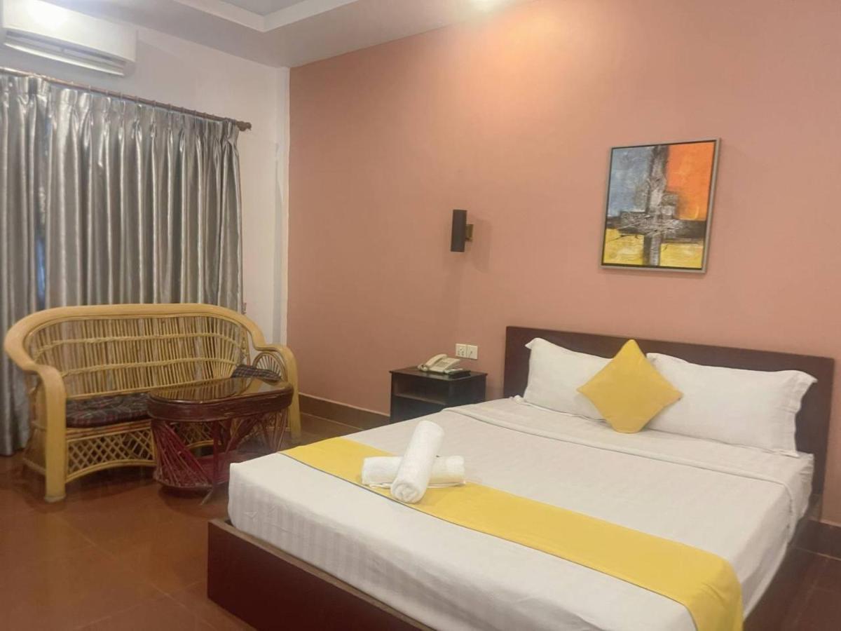 Best Central Point Hotel Phnom Penh Esterno foto