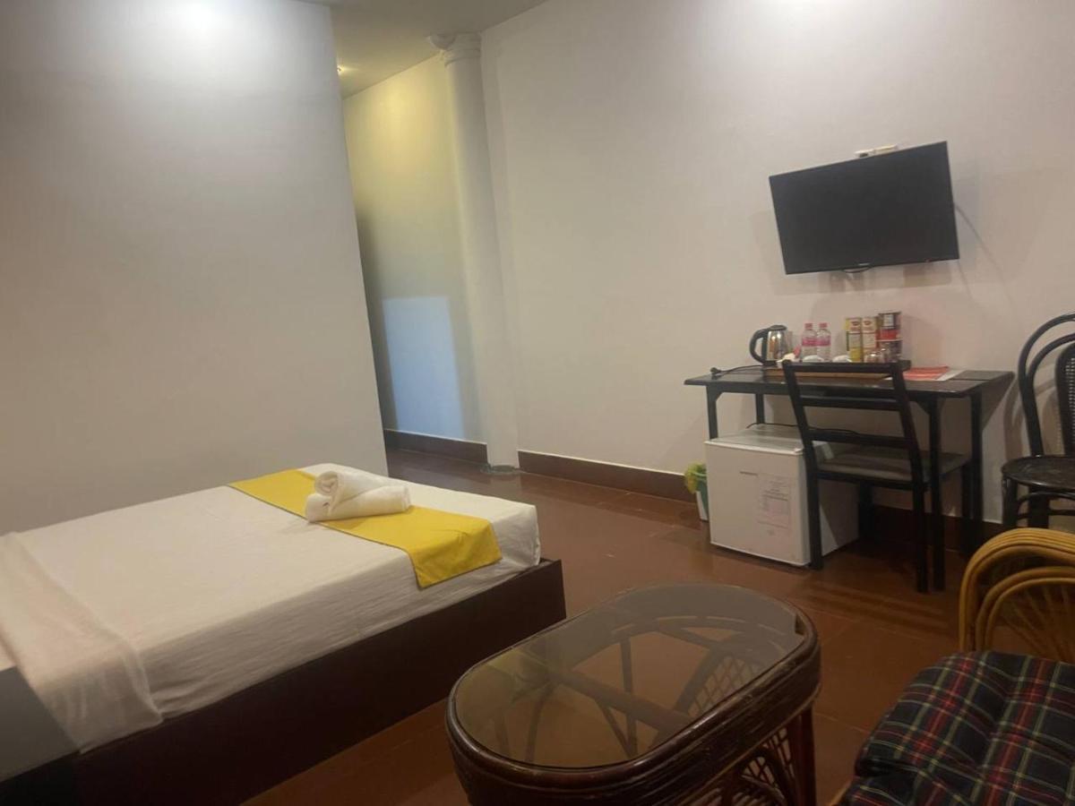 Best Central Point Hotel Phnom Penh Esterno foto