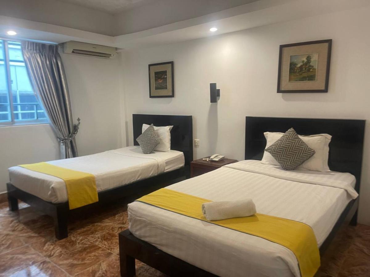Best Central Point Hotel Phnom Penh Esterno foto