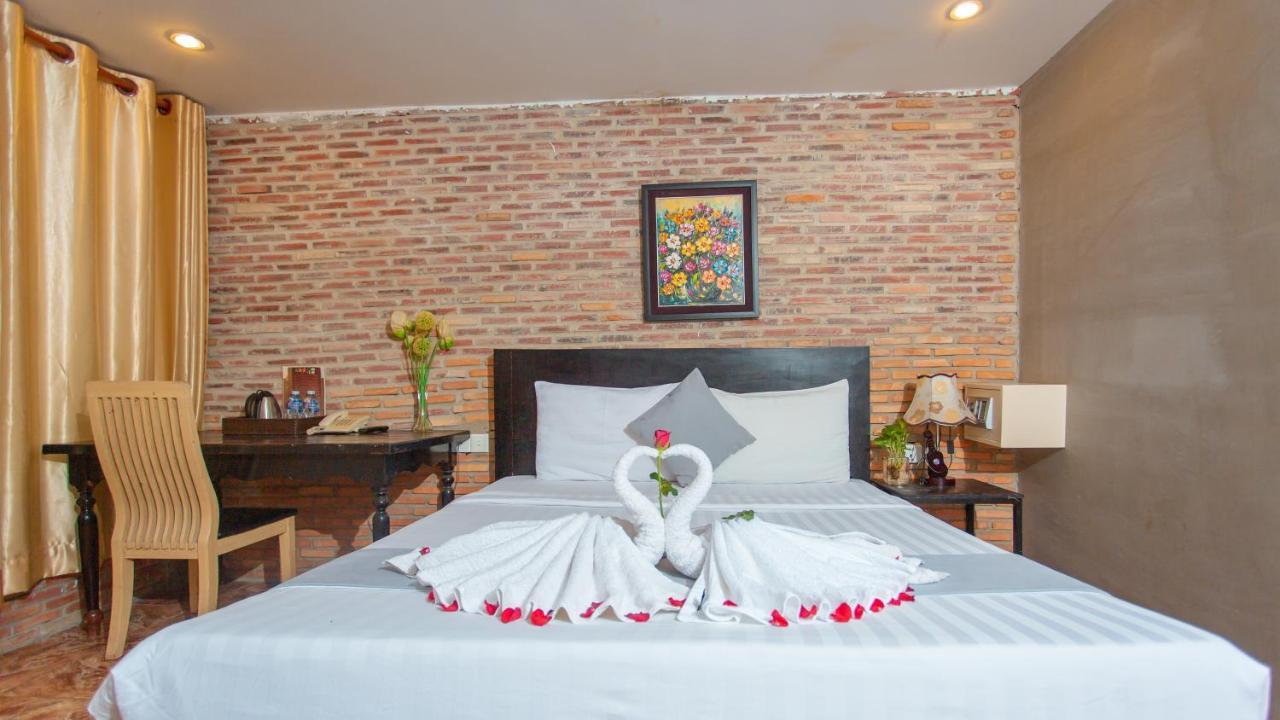 Best Central Point Hotel Phnom Penh Esterno foto